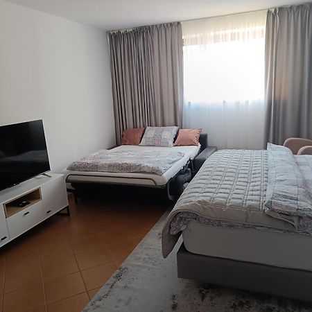3 Bathrooms Apartman Mimi Liptovský Mikuláš Buitenkant foto