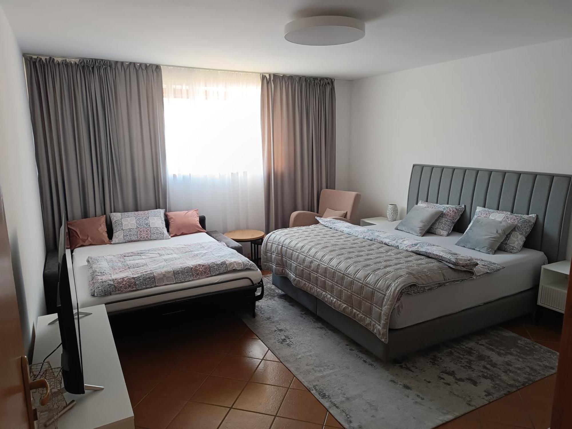 3 Bathrooms Apartman Mimi Liptovský Mikuláš Buitenkant foto